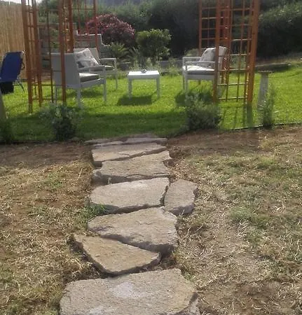 La Sirena Πανσιόν Παναρέα