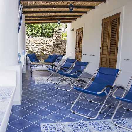 Πανσιόν La Sirena