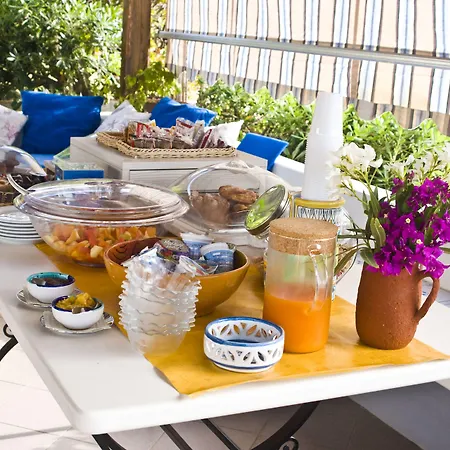 La Sirena Πανσιόν 3*